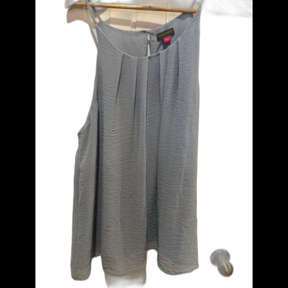 Vince Camuto Women's Pleated Top size L